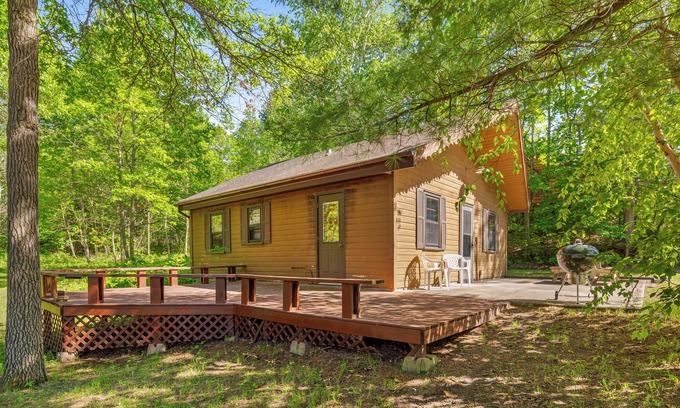 Park Rapids Cabina | Timberlane Resort Cabin #12 | 2 Bed, 2 Bath