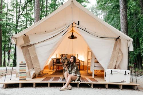 Helen Otro | Timberline Glamping at Unicoi State Park