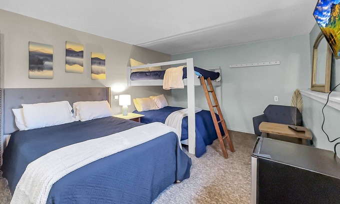 Ellicottville Cabina | Timberline Lodge - Downtown Ellicottville - Suite 102