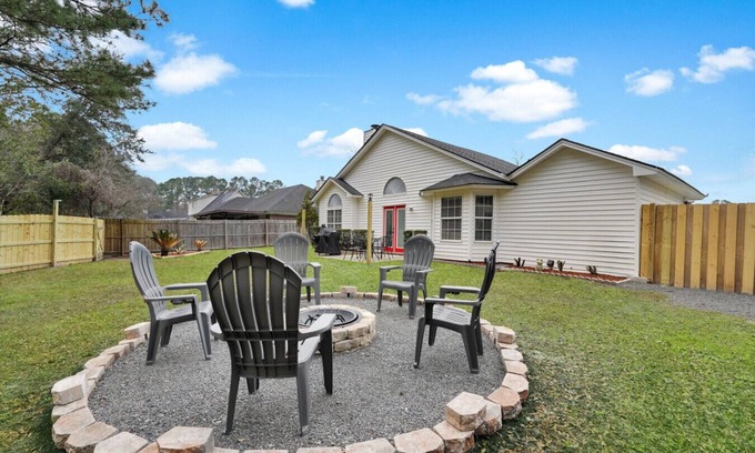 Richmond Hill Casa | Timeless Charm at The Richmond Hearth