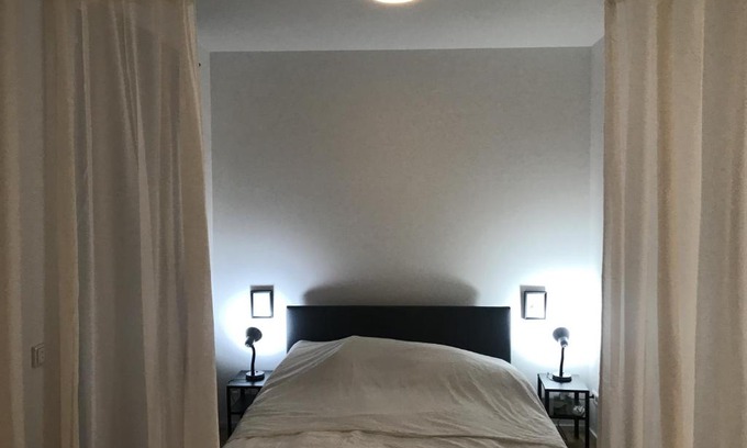 Outer Neustadt Apartamento | Tiny Apartment Spring