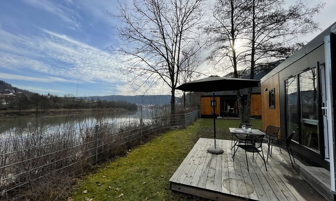 Riedenburg Casa | Tiny Haus Flussblick by Interhome