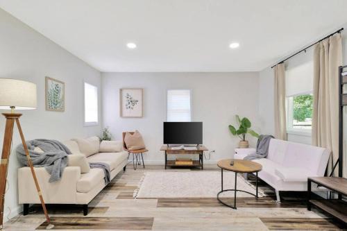 Rantoul Casa | Tiny Home Baby Friendly