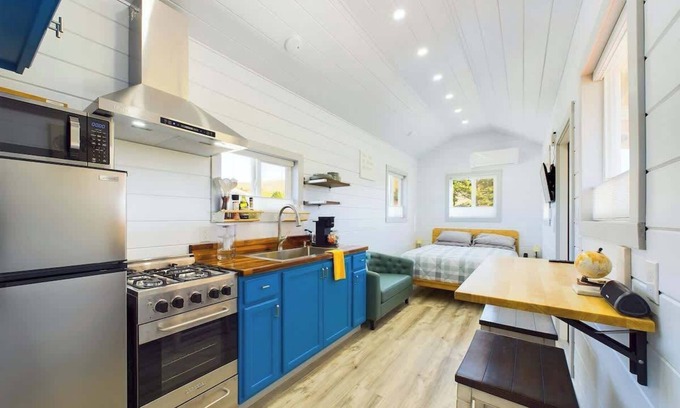Rohnerville Apartamento | Tiny Home Big yard Su