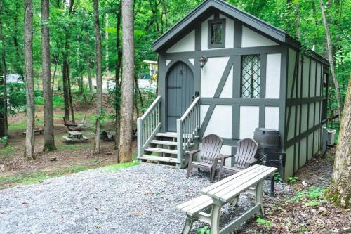 Sevierville Casa | Tiny Home Cottage Near the Smokies #4 Stella
