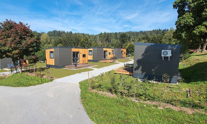 Wildenranna Casa | Tiny Home 'Franzl' con vistas a la montaña, Wi-Fi y aire acondicionado