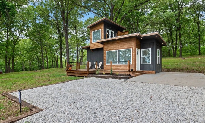 Harrison Casa | Tiny Home in the Ozarks