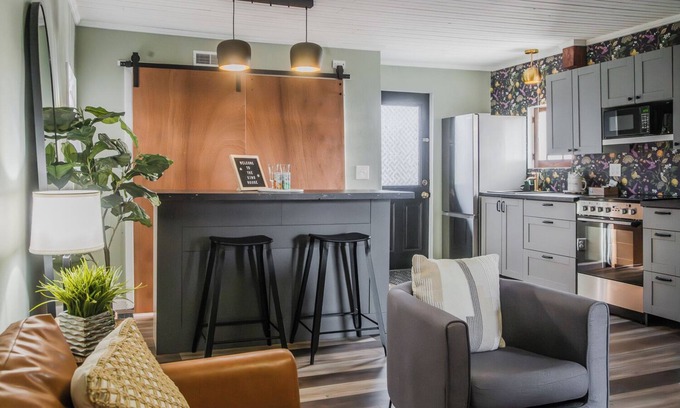 Kettering Casa | Tiny Home that's fit for a King
