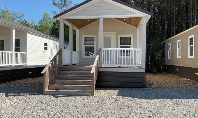 Pearl River Casa | Tiny Homes for Rent, minutes to the Casino, Golf Course & Water Park