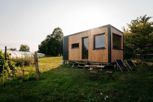 Bruailles Casa | Tiny-House à 1h20 de Lyon - Salle de bain italienne - Lit Grand confort