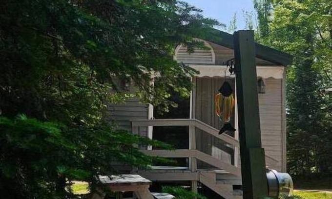 Presque Isle Cabina | Tiny House Cabin -Presque Isle Campground #30
