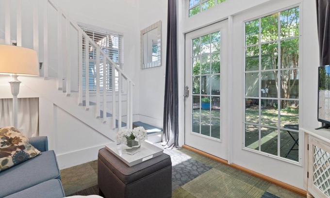 New Bern Cabaña | Tiny House Downtown New Bern