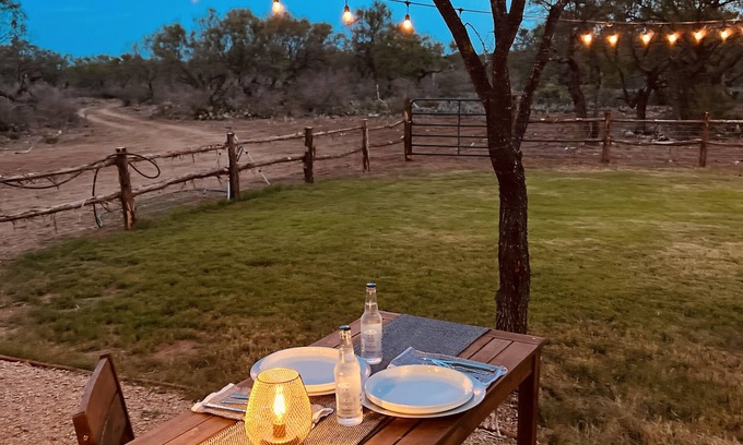 Mason Casa | Tiny House Getaway retreat on 32 secluded acres!