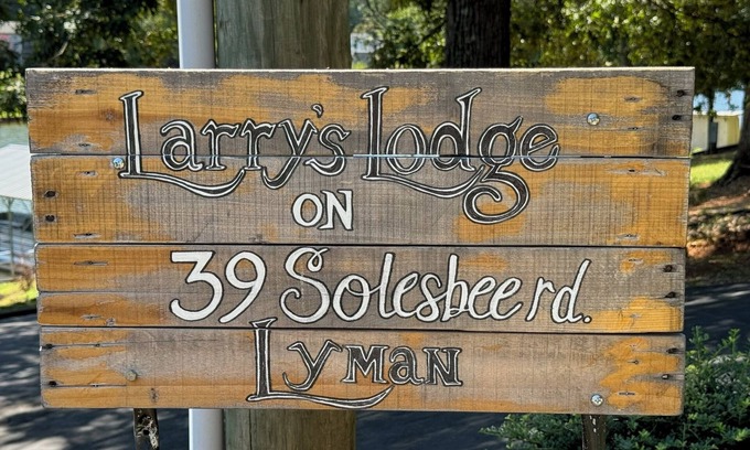 Lyman Cabina | Tiny house on Lyman Lake with hot tub