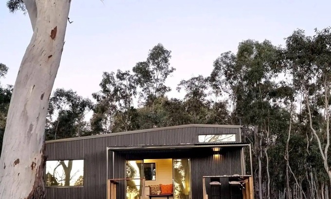 Macclesfield Casa | Tiny House/Retreat in Adelaide Hills. Secluded, peaceful, country views.