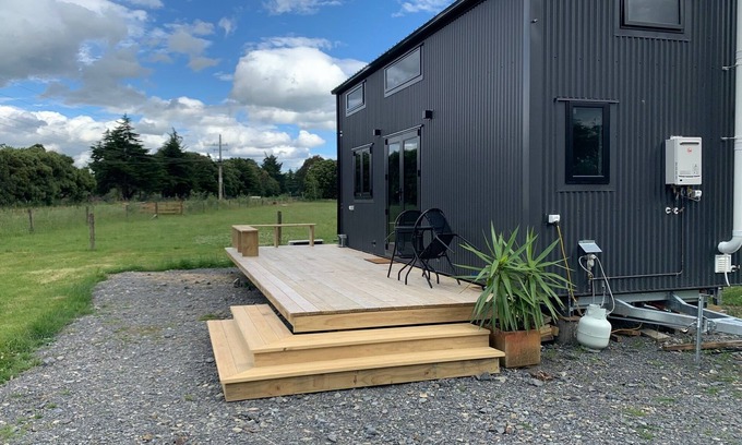 Martinborough Casa | Tiny on New York - close to vineyards in picturesque Martinborough