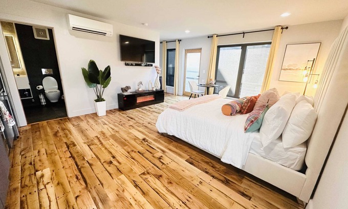 Charlotte Casa | Tiny Space, Tons of Fun