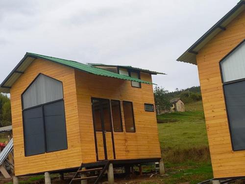 Topaga Otro | Tinys Solsticio, Tópaga Cabins
