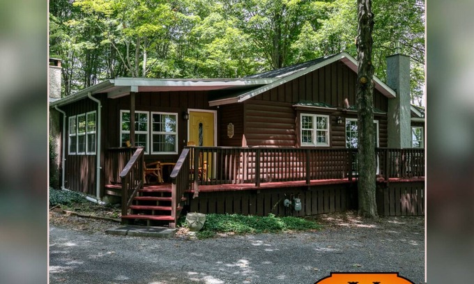 Wellsboro Casa | Tioga Hideaway at Wellsboro- ideal retreat!