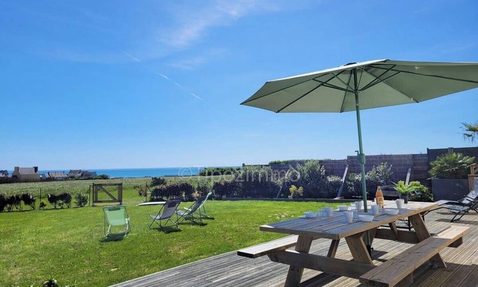 Pouldreuzic Casa | Tipoz'Immo- sea view enclosed garden for animals