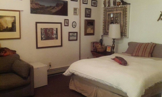 Winamac Cabina | TIPPECANOE ROOM Individual Rental