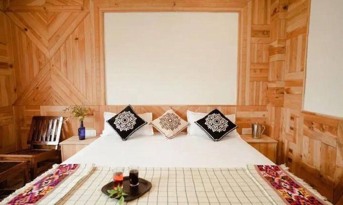 Banjar Hotel | Tirthan Brij Edge