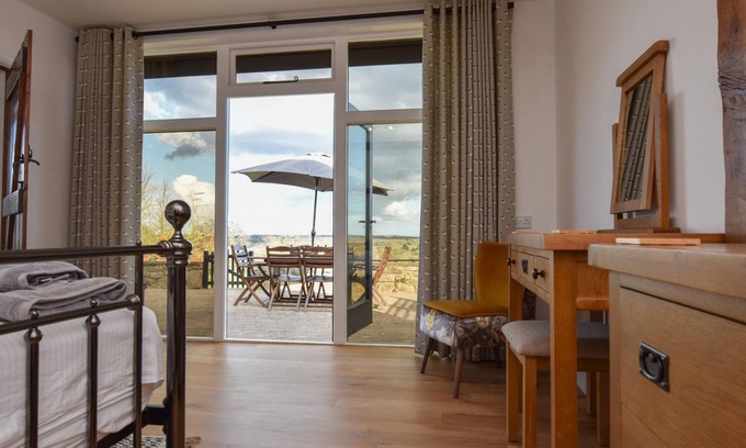 Ryde Apartamento | Tithe Barn Little Upton Farm