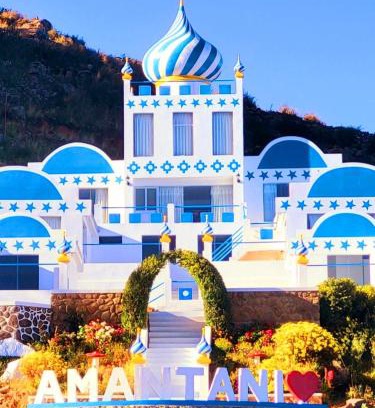 Isla Amantaní Hotel | Titicaca lakeside peru
