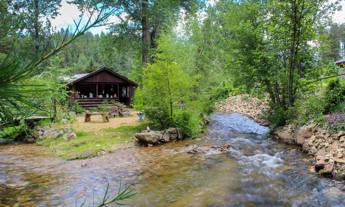 Jefferson County Cabina | Tizer Botanic Gardens Cabina 1/2 camino entre los parques nacionales de Yellowstone y Glacier