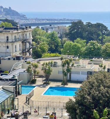Torquay City Centre Hotel | TLH Victoria Hotel - TLH Leisure, Entertainment and Spa Resort