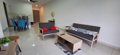 Kinarut Apartamento | Tn'J Homestay Condominium Kinarut, Papar