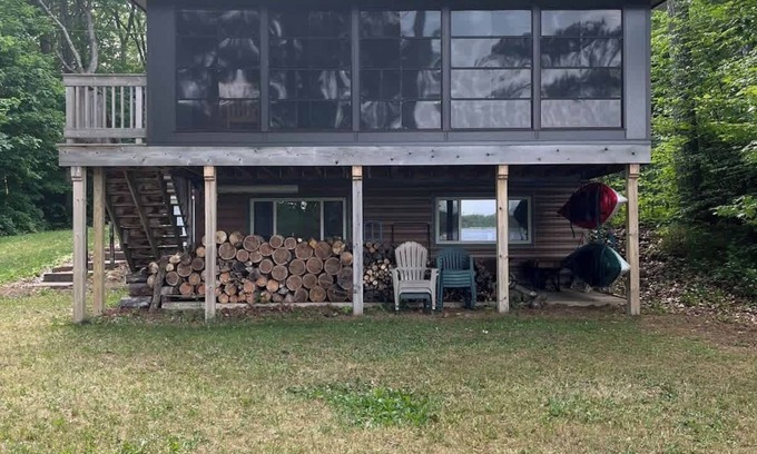 Lac du Flambeau Cabina | TnT Cabin on Plummer Lake
