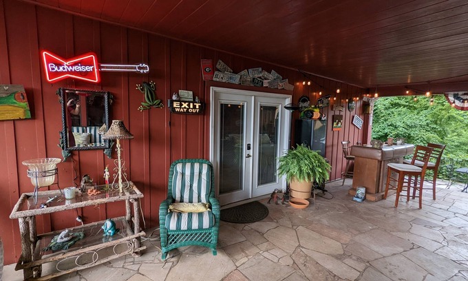 Louisville Apartamento | Toad Hill: excelentes vistas! Minutos a UT! ¡Mascota amigable!