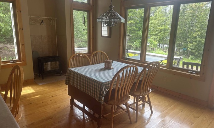 Sturgeon Bay Casa | Toft's Point West- waterfront cottage on 200 ft. of private shore