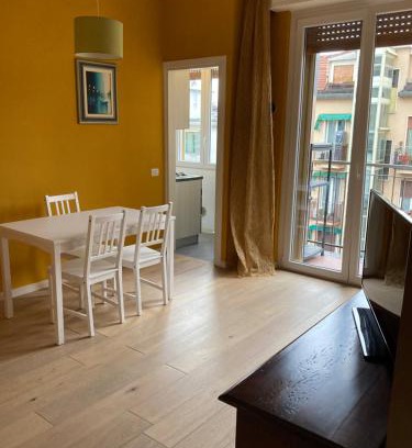 Giambellino Apartamento | Tolstoj House