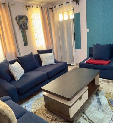 Ruiru Apartamento | Toly’s Spacious One Bedroom