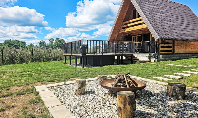 Lovinac Casa | Tomina Koliba Lika by Interhome