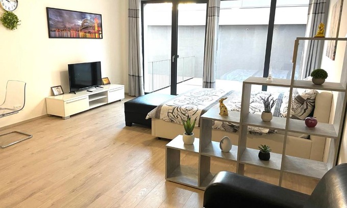 Prague 9 Apartamento | TOMY Ng.