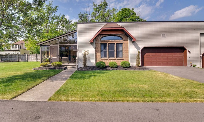 Tonawanda Casa | Tonawanda Vacation Rental ~ 13 Mi to Niagara Falls