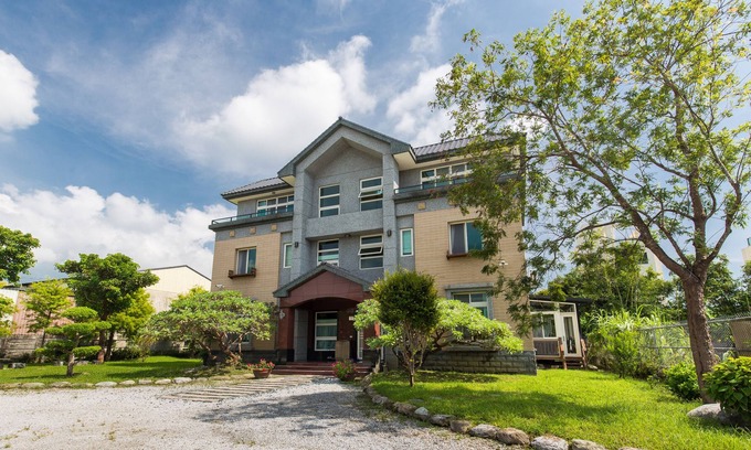 Hualien City Centre Cama Y Desayuno | TONG YI Homestay