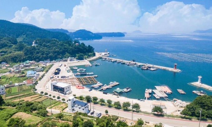 Urikkae Casa | Tongyeong Jijoonghae Spa Pension
