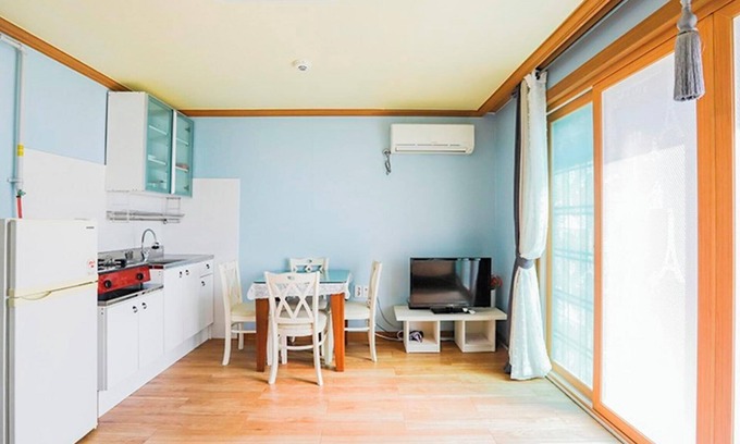 Koda-gol Casa | Tongyeong Santa Lucia Pension