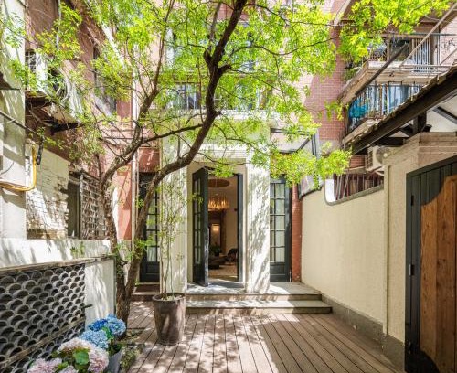 Downtown Shanghai Hotel | Tonight Homestay West Nanjing Road Shanghai