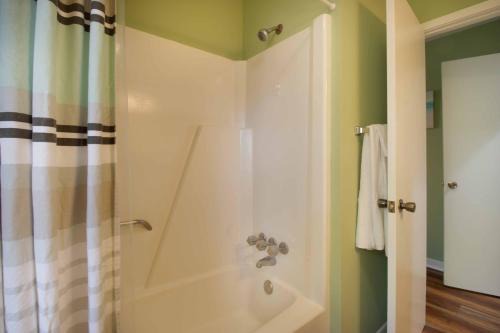 Ocean Ridge Apartamento | Tons of Sun