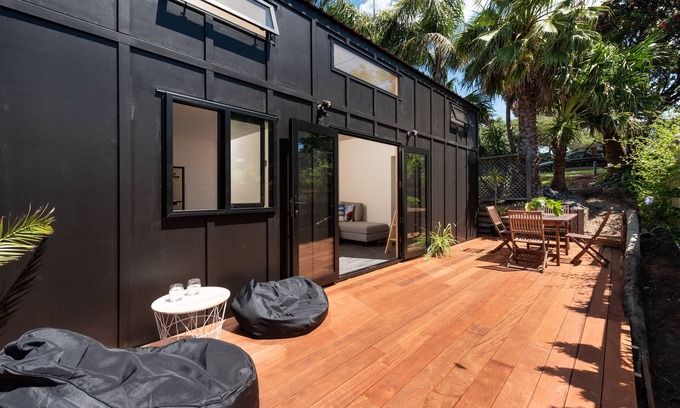 Mount Maunganui Casa | Toodle's Cozy Loft Hideaway