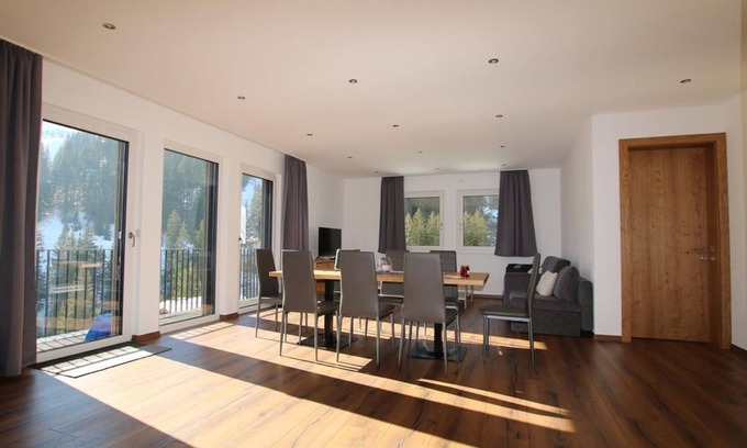Damuels Apartamento | Top 2 - Elisabeth Apartments