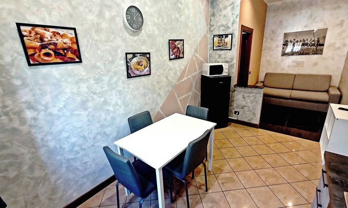 Zona XIX Casal Morena Apartamento | Top Apartments Rome 1 Metro A Free Parking Pet Friendly
