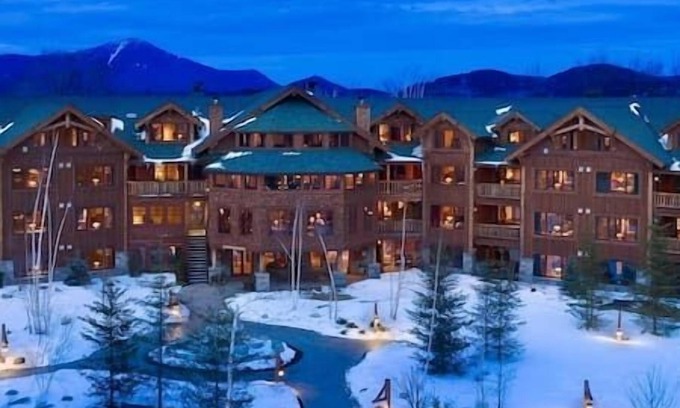 Lake Placid Complejo | Top Class | Whiteface Lodge | Concierge | Heated Pool