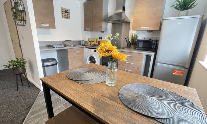Littleover Apartamento | Top Floor - LA 61 -Apartamento-Moderno-Baño Privado-Balcón