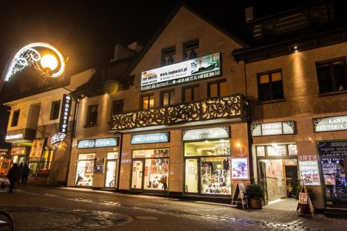 Zakopane Hostal | Top Hostel Pokoje Gościnne
